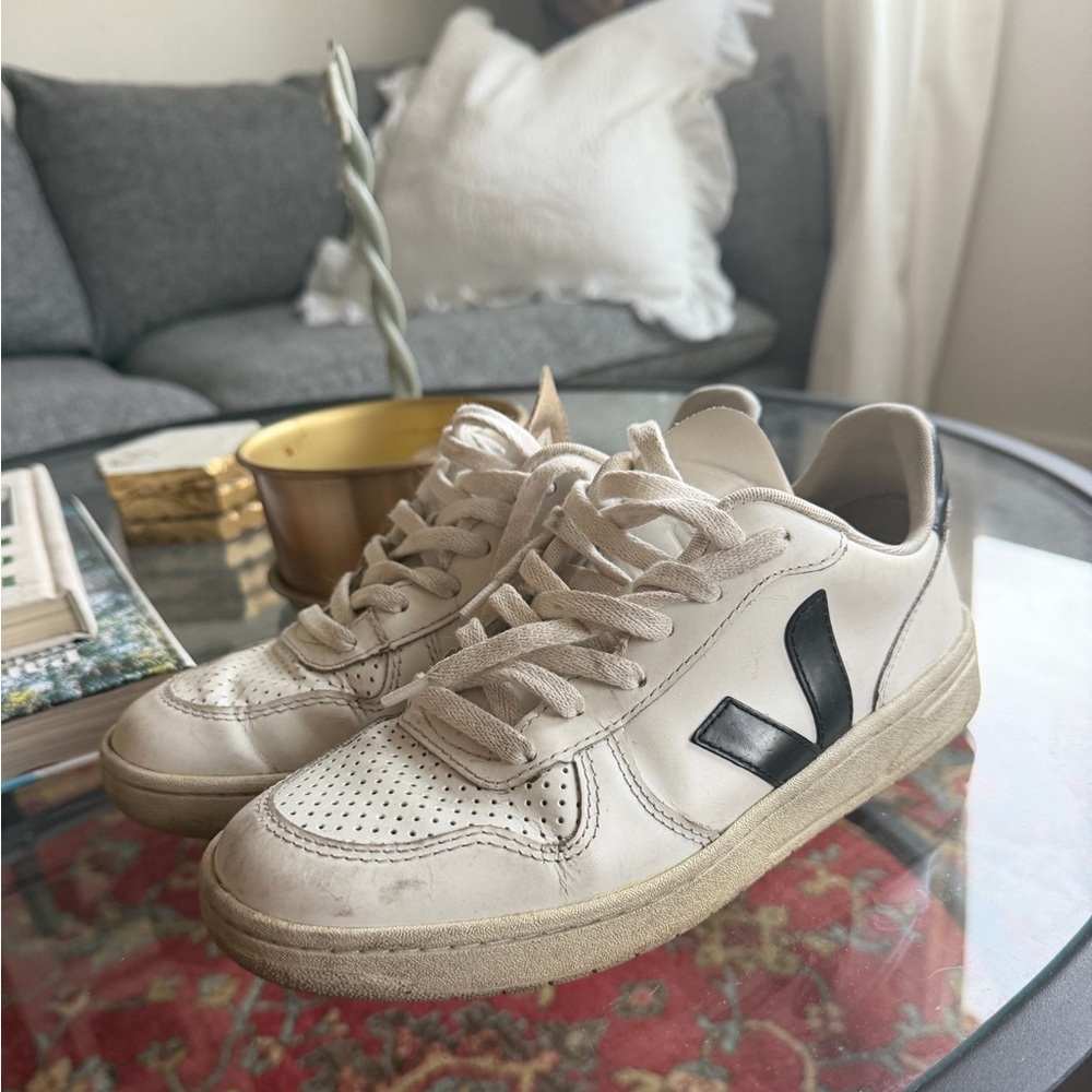 VEJA V-10 Leather Sneakers